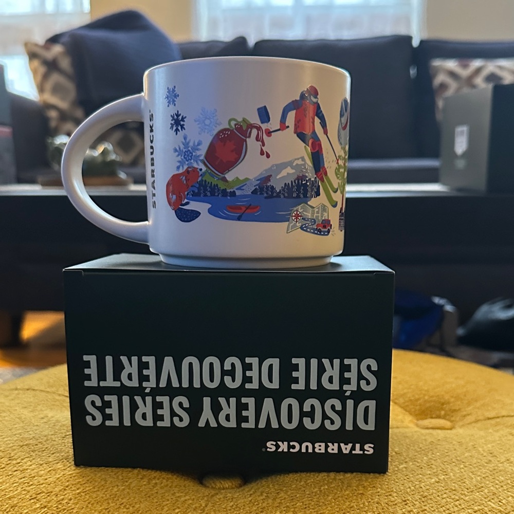 Canada Souvenir Mug with Red and Green Design - Picture 3 of 6